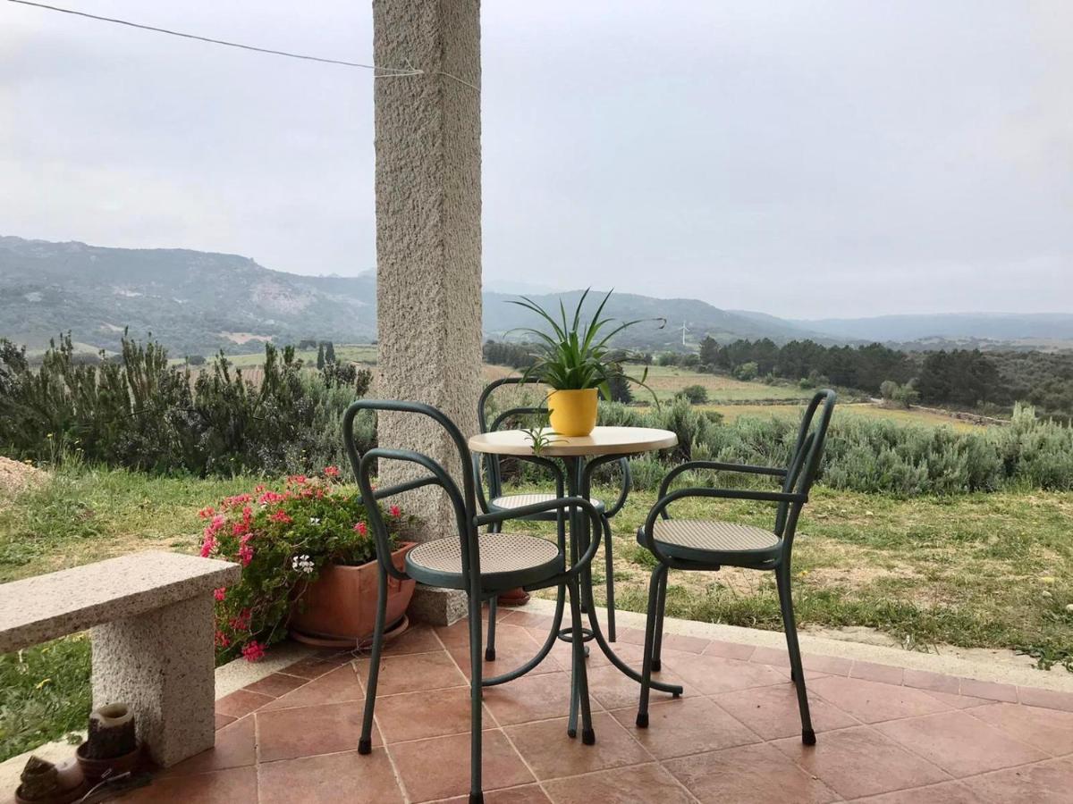 San Leonardo Country House Calangianus Exterior foto